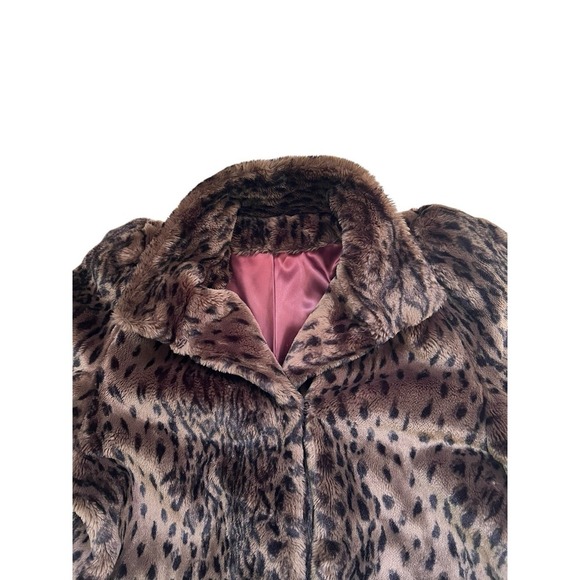 Vintage Hillmoor New York Mid Length Faux Fur Coat Leopard  Made in USA - Picture 2 of 6